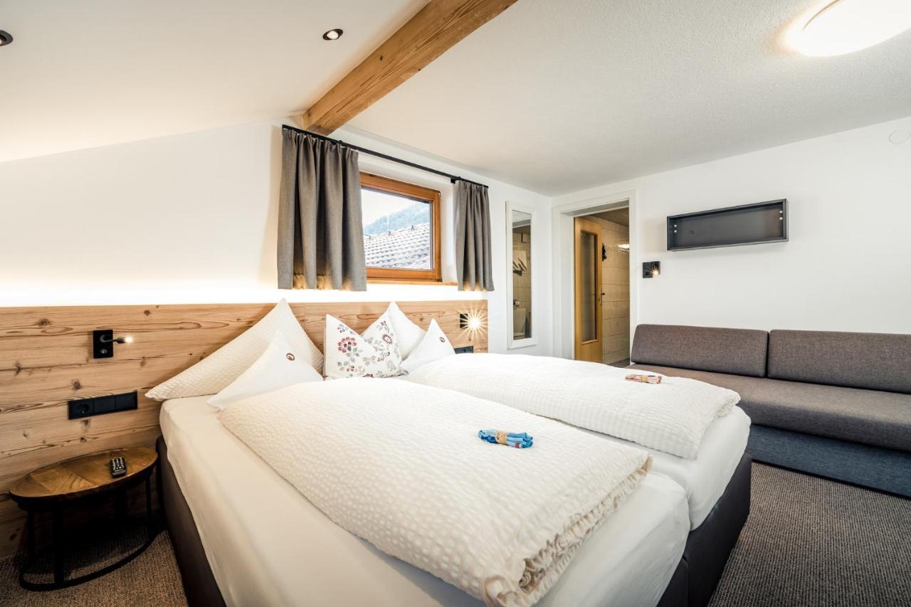 Der Steinbock - 300 Jahre Alte - Tirol 2* Sankt Anton am Arlberg