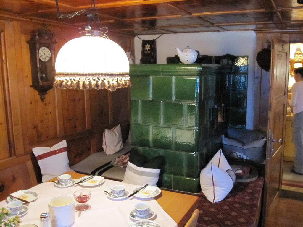Guest house Der Steinbock - 300 Jahre Alte - Tirol 2*